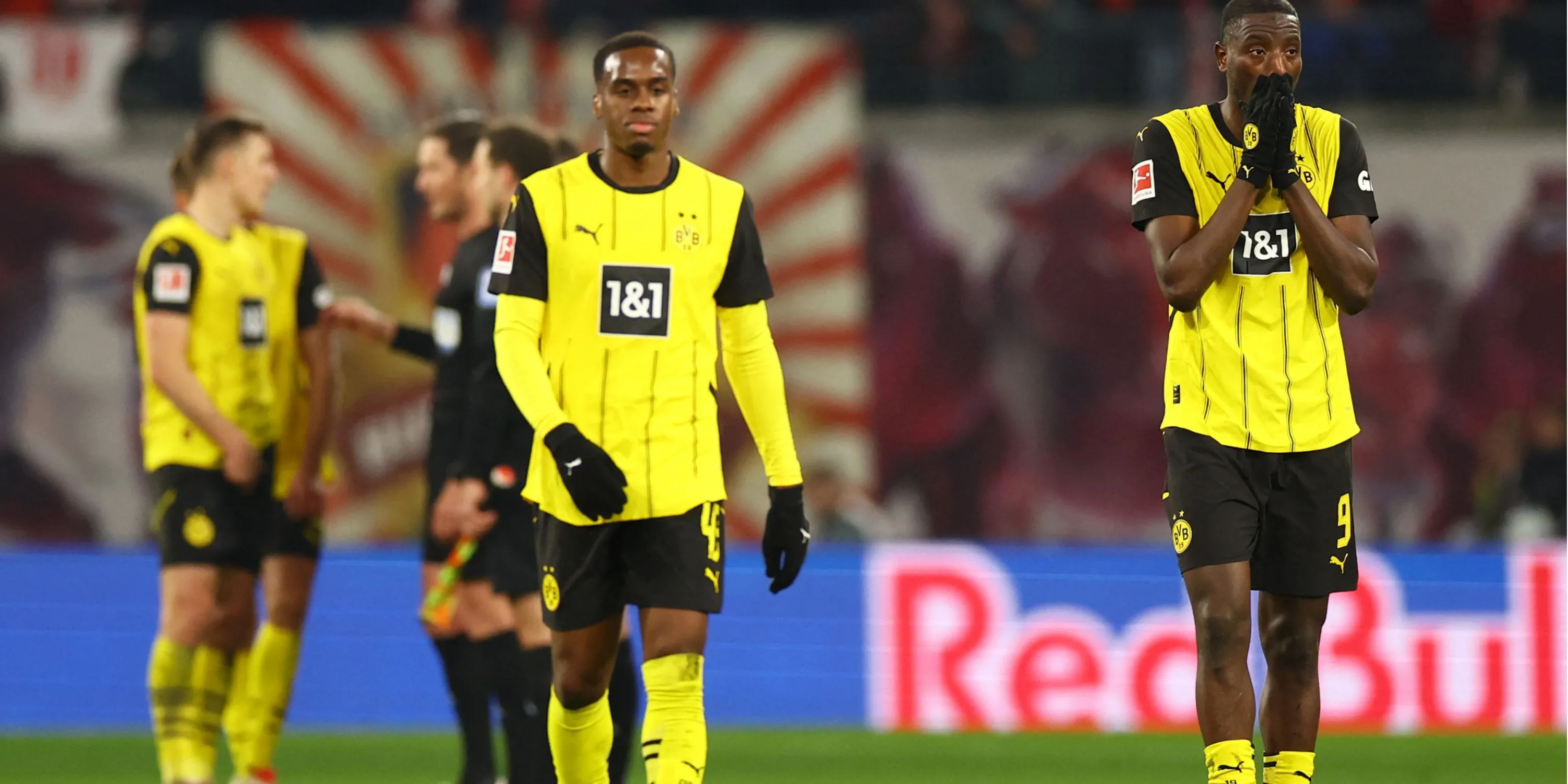 Tiền đạo Jamie Gittens của Borussia Dortmund trong trận đấu