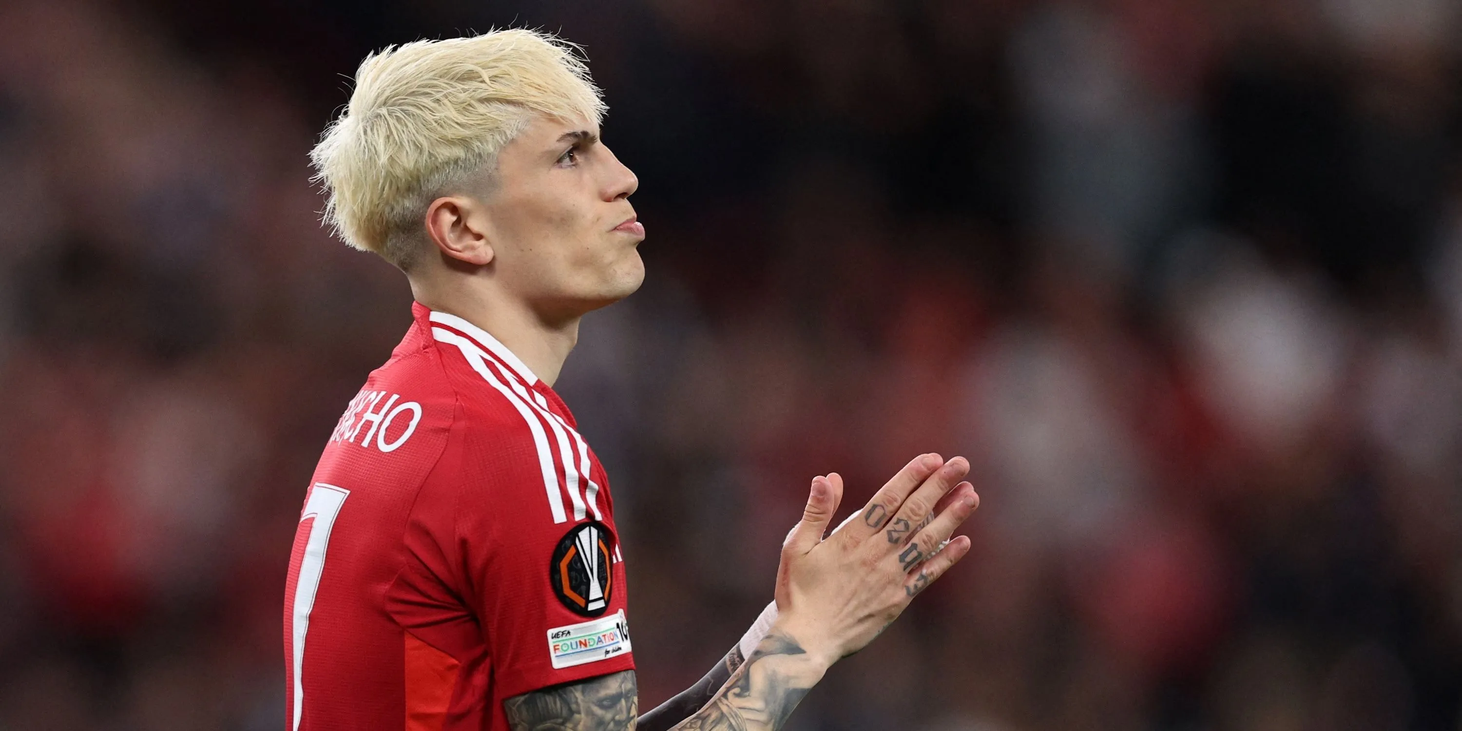Alejandro Garnacho trong màu áo Manchester United, đối tượng chuyển nhượng tiềm năng của Chelsea