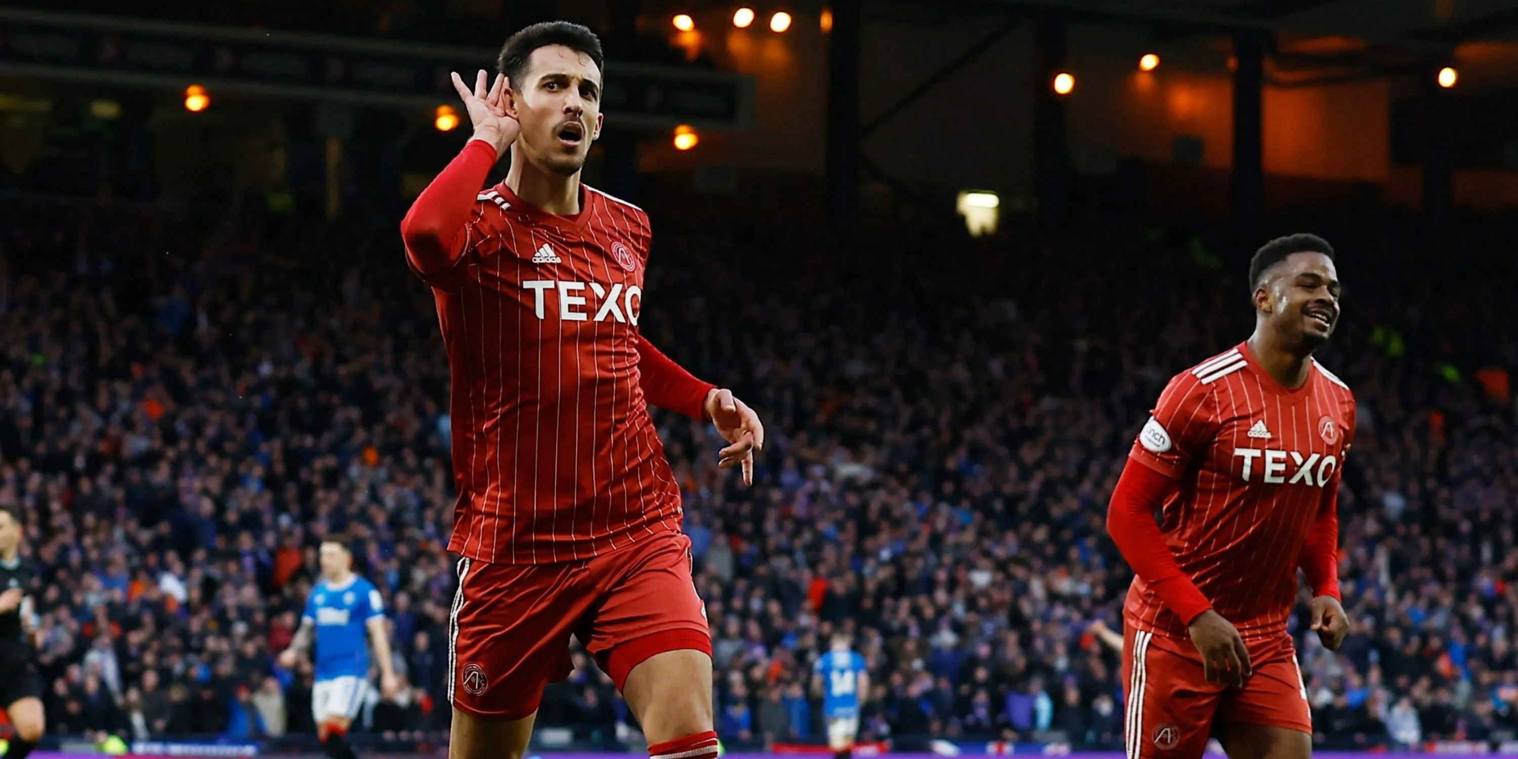 Bojan Miovski thời còn thi đấu cho Aberdeen