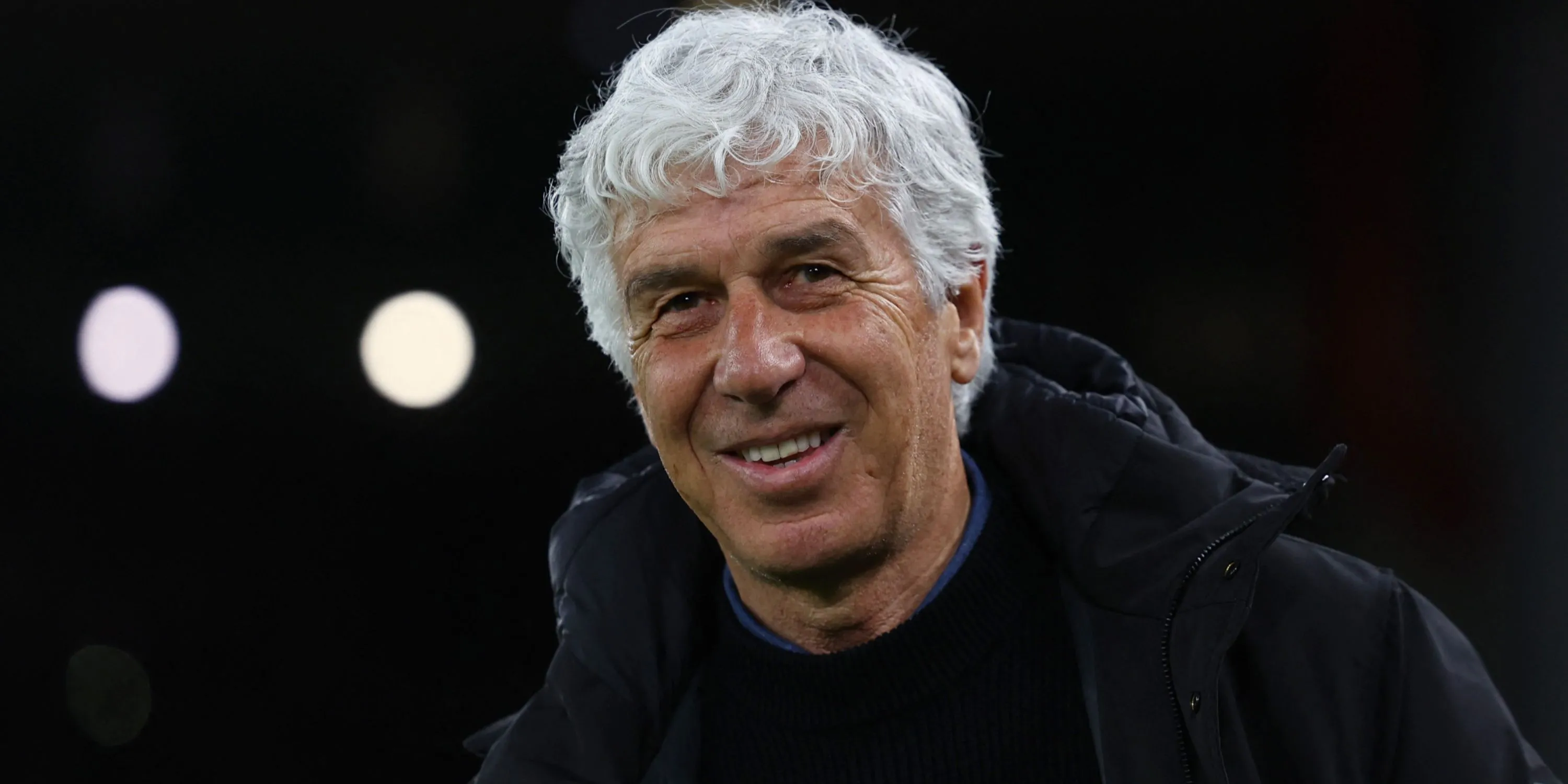 Gian Piero Gasperini, chiến lược gia tài ba của AS Roma, nở nụ cười