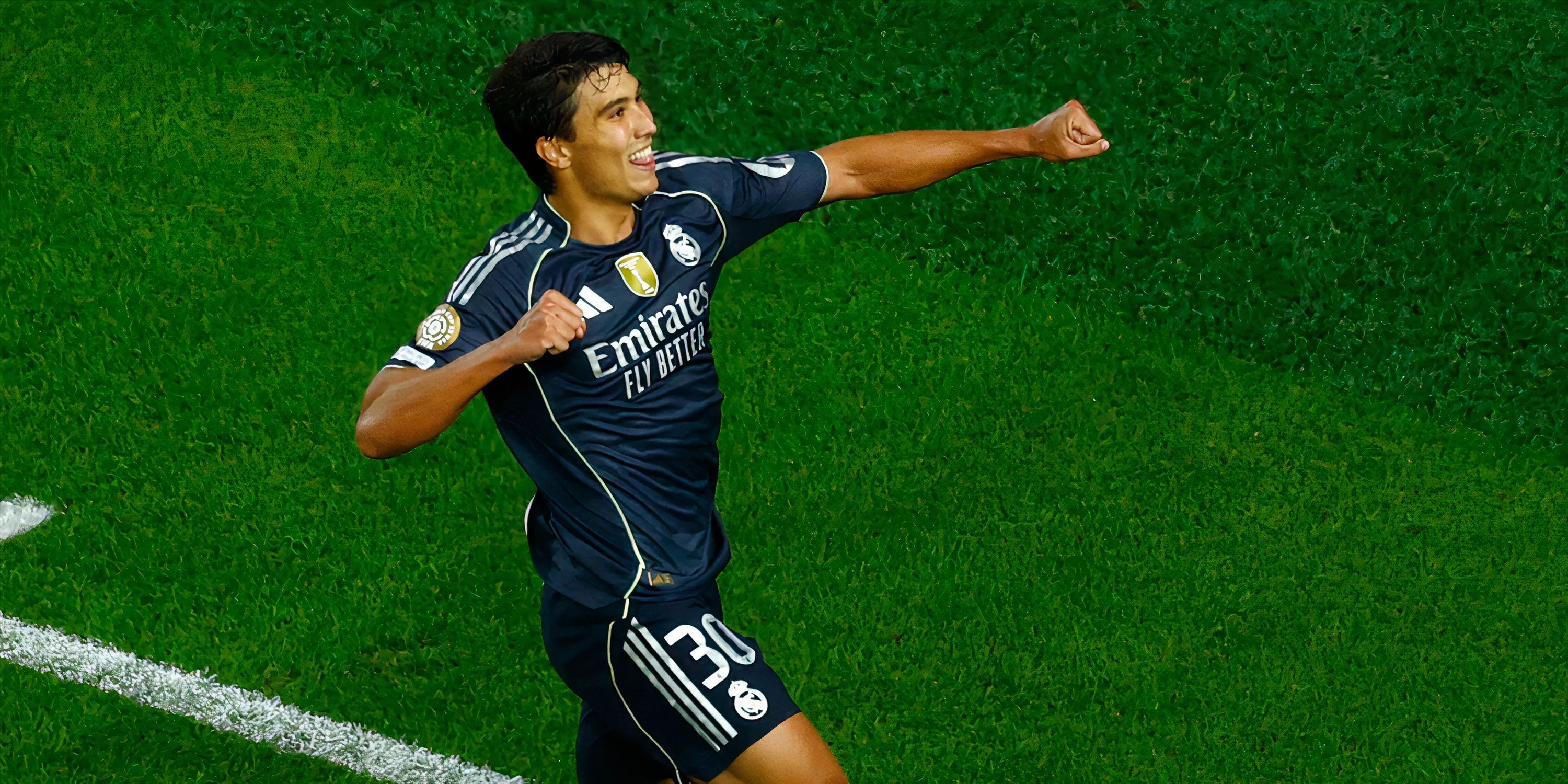 Gonzalo Garcia khoác áo Real Madrid, cầu thủ được West Ham theo đuổi