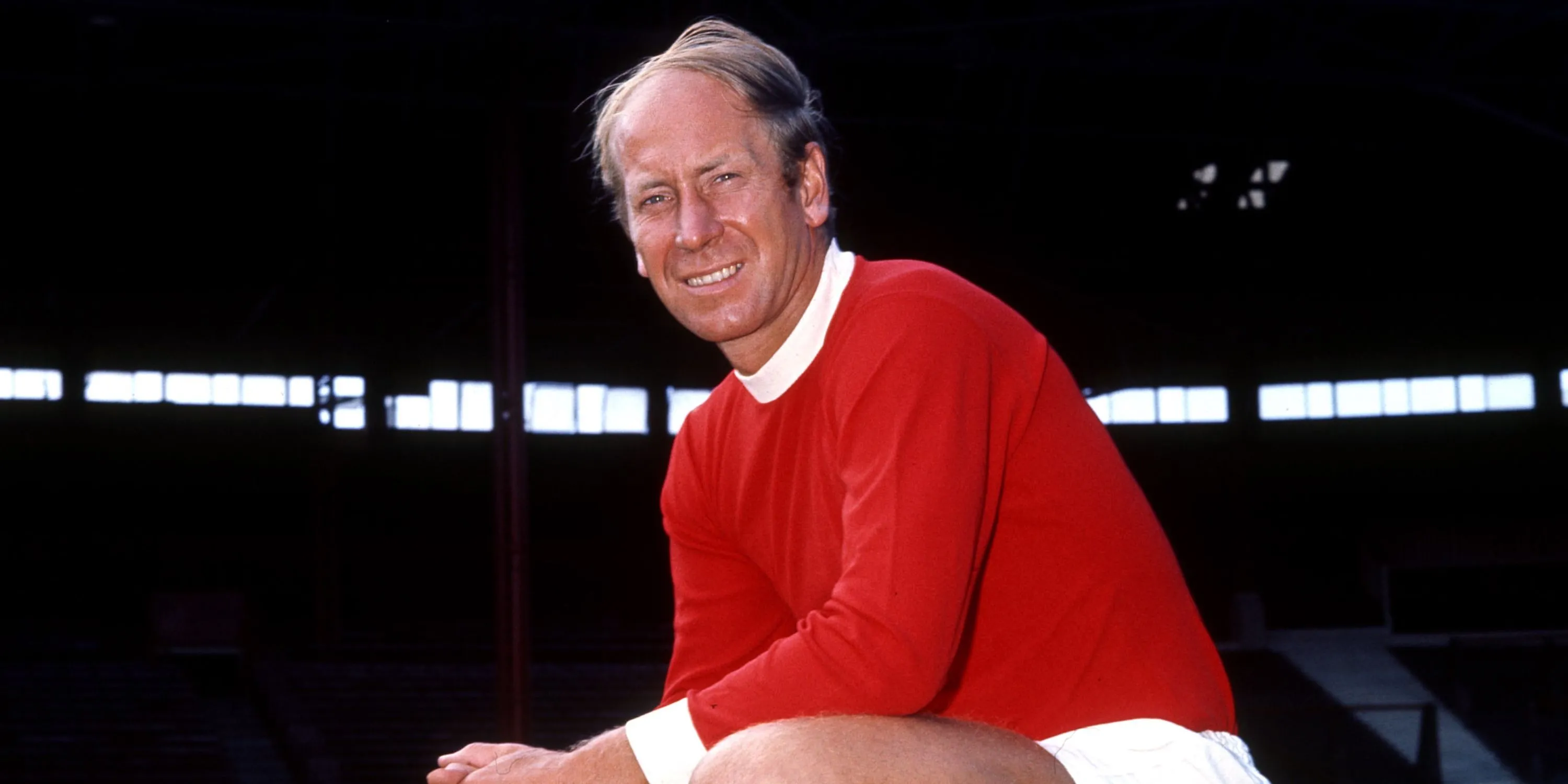 Sir Alex Ferguson phát biểu tôn vinh huyền thoại bóng đá Anh Bobby Charlton.