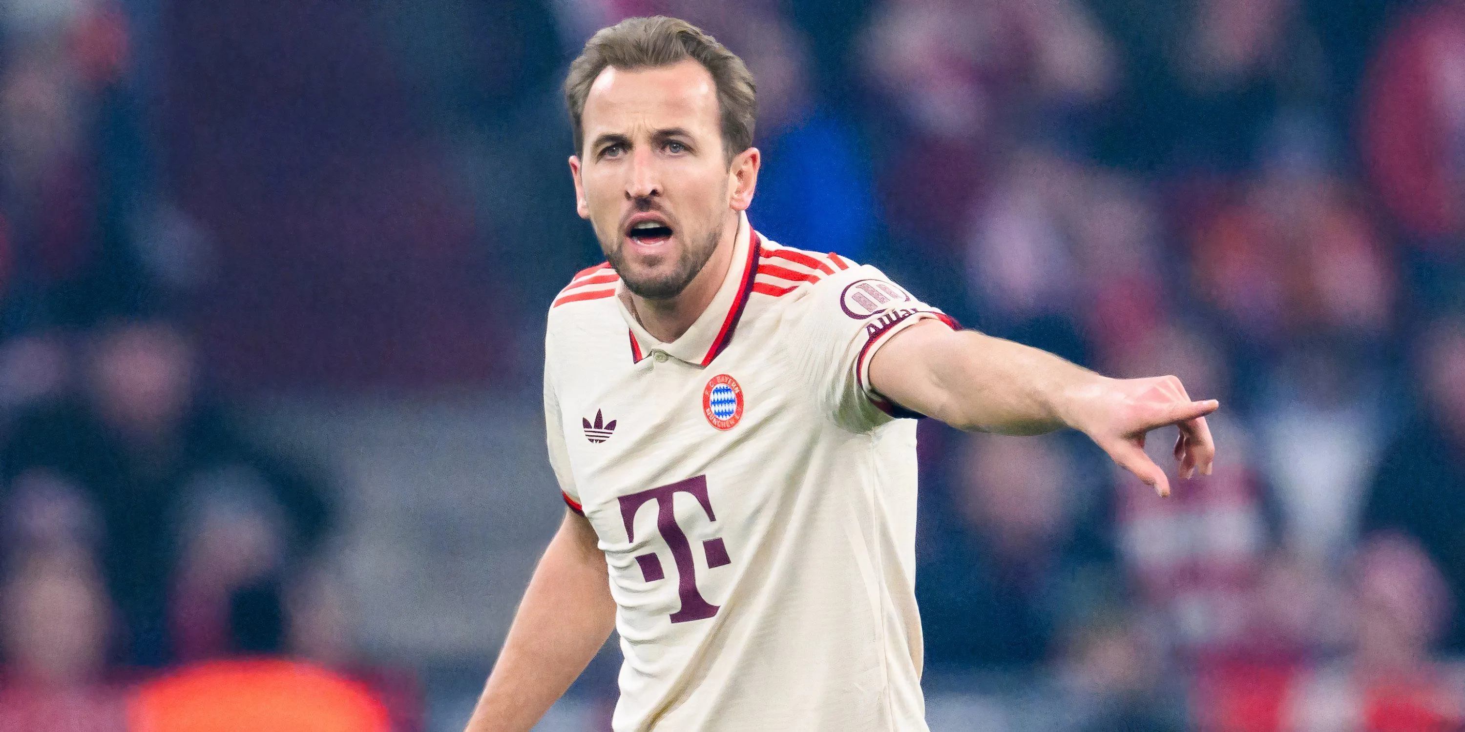 Tiền đạo Harry Kane của Bayern Munich trên sân cỏ, nổi bật với sự kiên trì và khả năng lùi sâu hỗ trợ