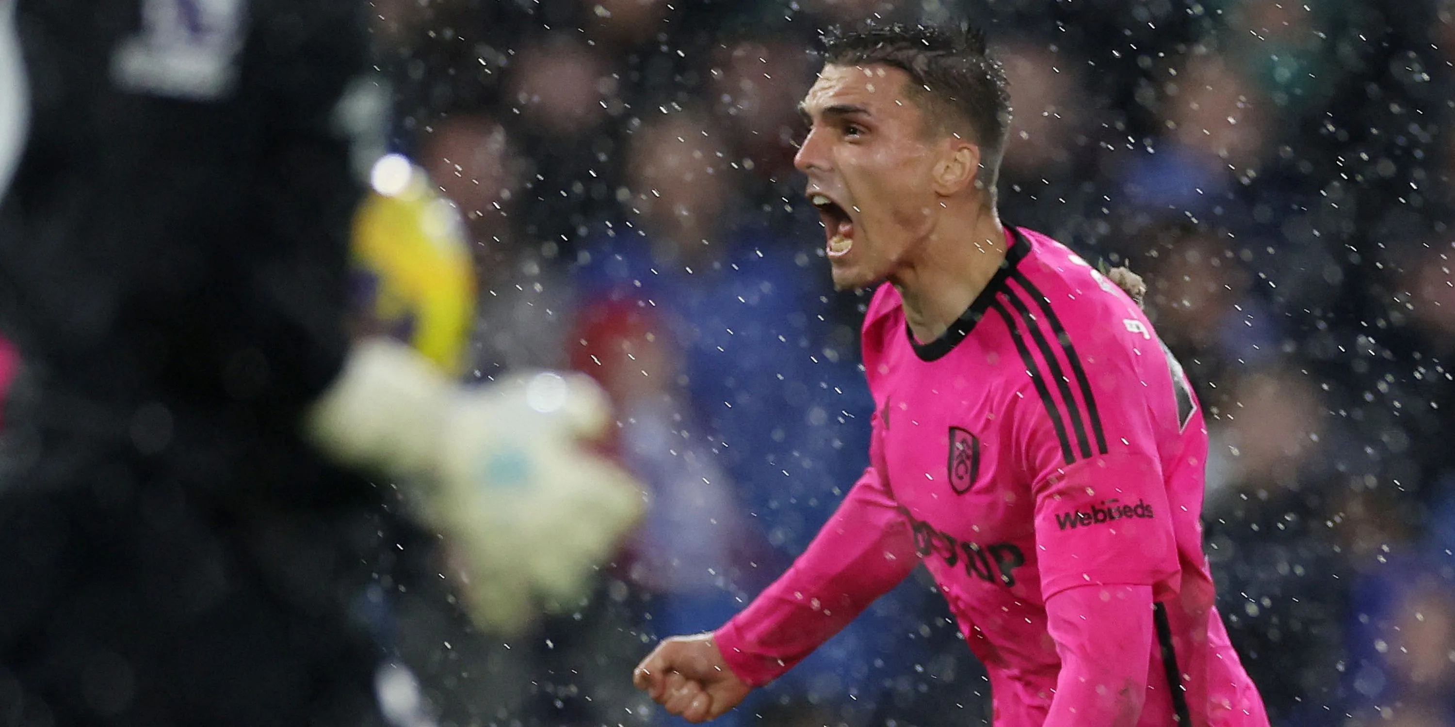 Tiền vệ Joao Palhinha của Bayern Munich trong màu áo đội tuyển quốc gia, một mục tiêu tiềm năng của Tottenham